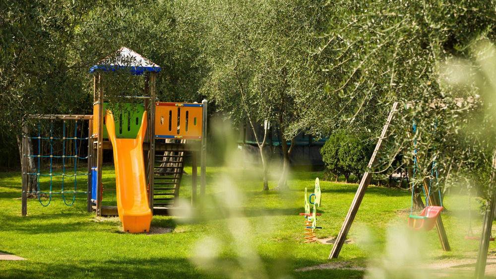 Active & Family Hotel Gioiosa Riva del Garda Exterior foto
